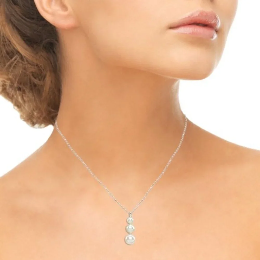 NEW 925 Silver Graduated Cultured Pearl Necklace